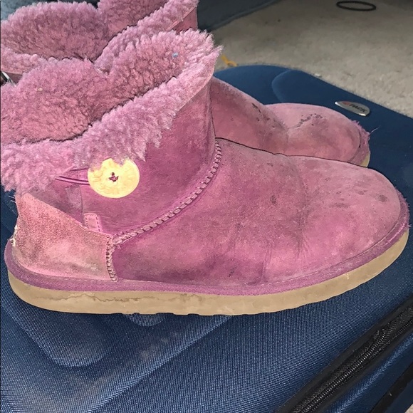 purple uggs - Picture 2 of 6